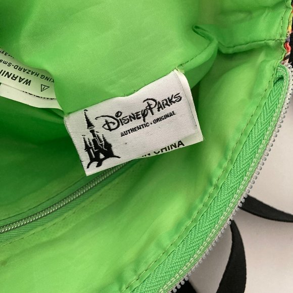 Disney Parks Vinylmation Crossbody Bag - 2 Outside Pockets & 1 Inside Zip Pocket - Picture 9 of 10